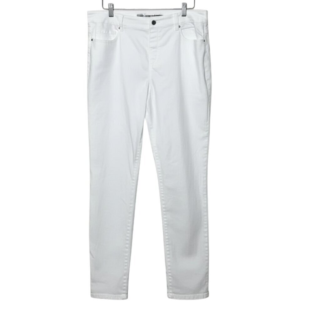 NEW Soft Surroundings Stretch Straight Leg White Jeans